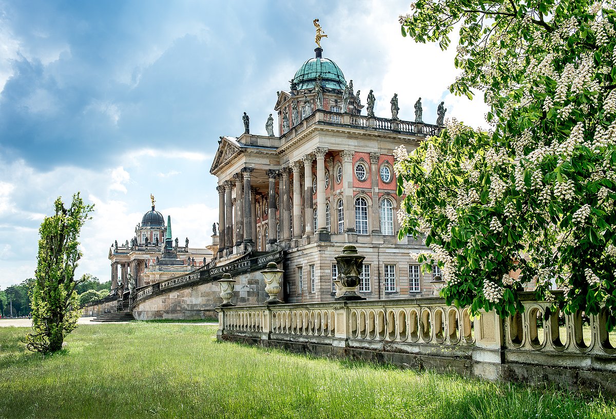 Gebaüde der Uni Potsdam am Neuen Palais